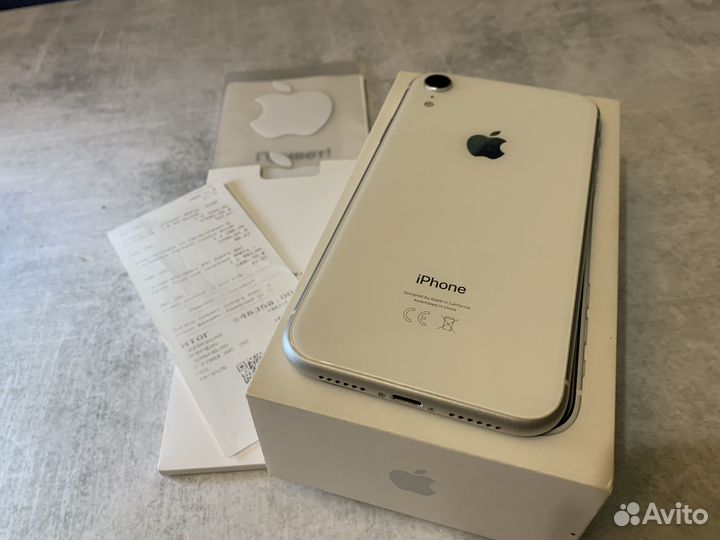 iPhone Xr, 64 ГБ