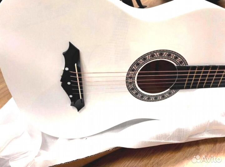 Гитара Belucci новая