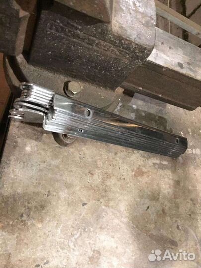 Полкодержатель(кронштейн), хром