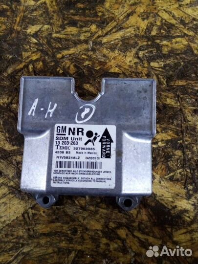 Блок управления аирбаг Opel Astra -H