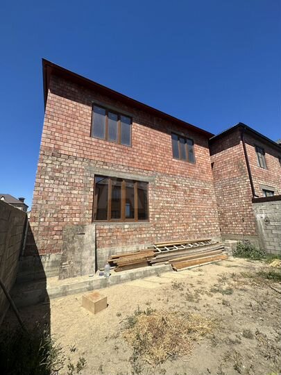 Дом 180 м² на участке 3 сот.