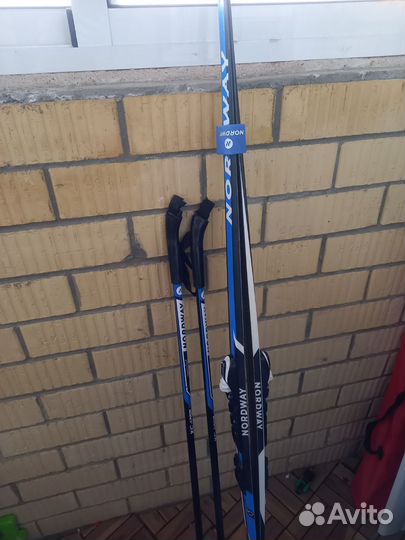 Беговые лыжи детские