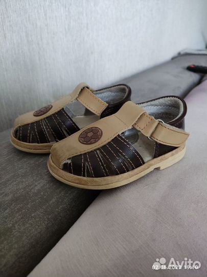 Сандали детские