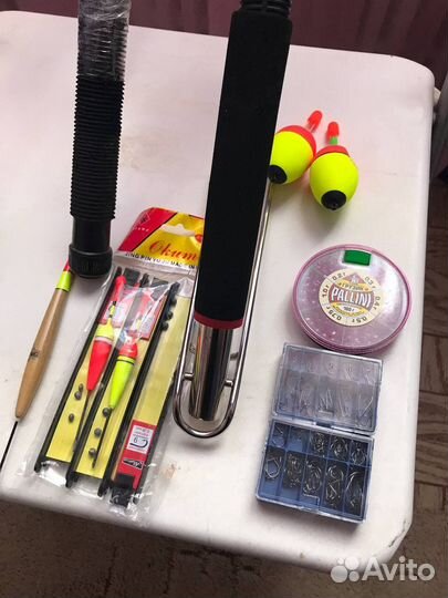 Набор большой для рыбалки удочки приманки крючки