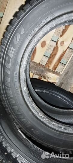 Dunlop SP Winter Ice 01 205/55 R16 94T