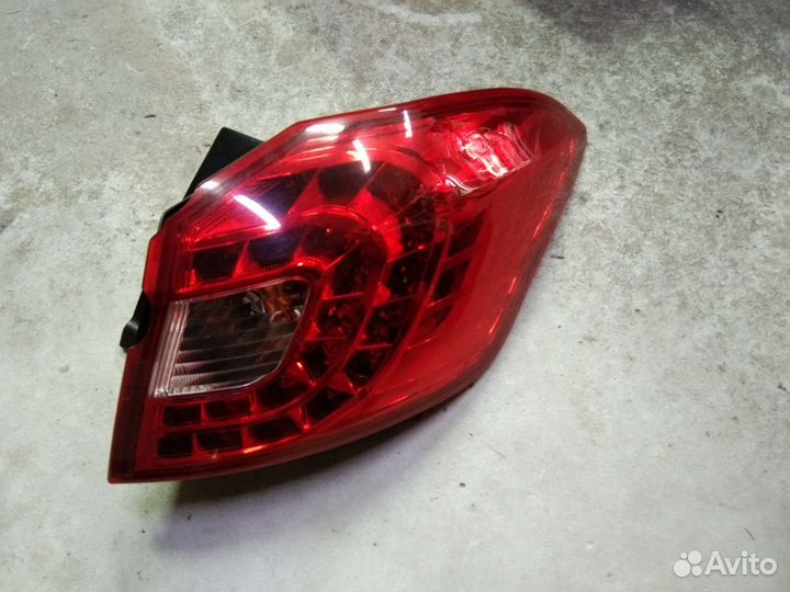 Фонарь задний правый Чери Тигго 5