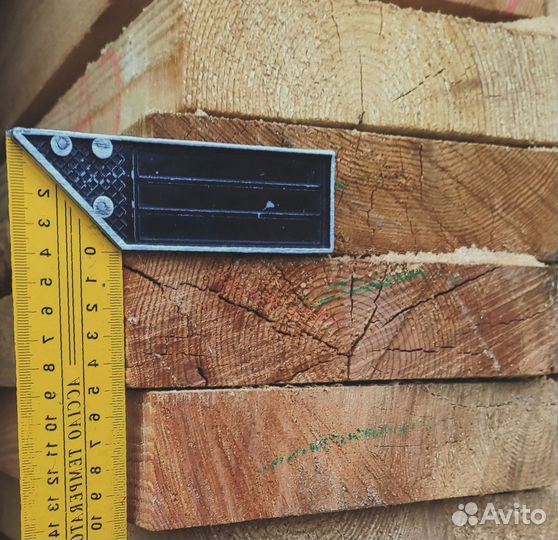 Шлифованные доски лиственницы 50x150 мм для вашего строительства