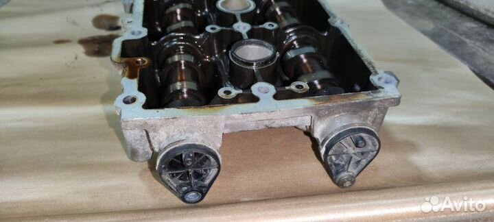 Крышка головки блока цилиндров Volkswagen Polo 5