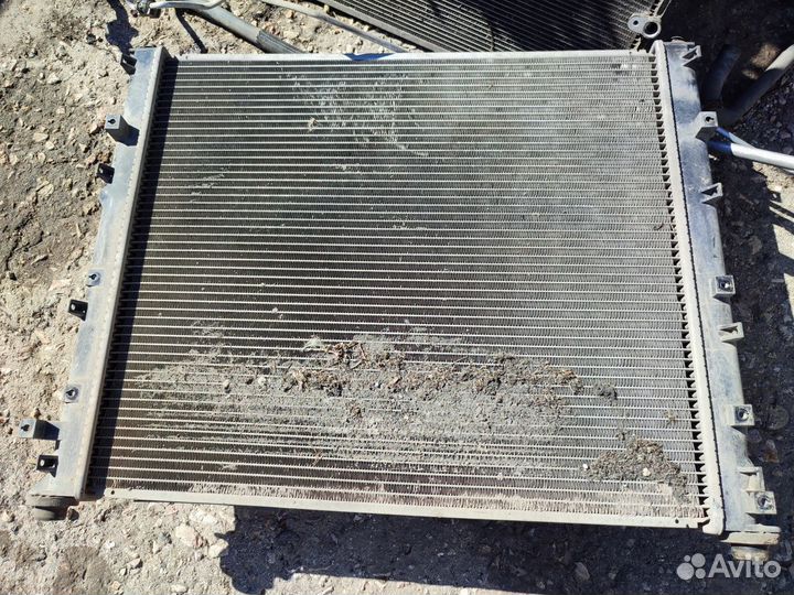 Cadillac cts 2 радиатор охлаждения