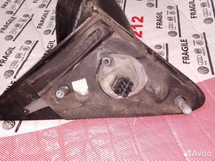 Зеркало правое Ford Mondeo 1 1993-1996