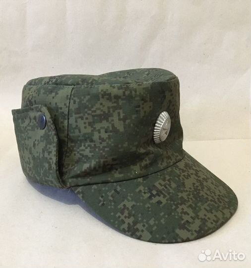 Новые фуражки для военнослужащих