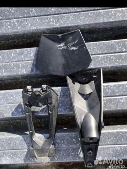 Пластик Husqvarna Nuda 900