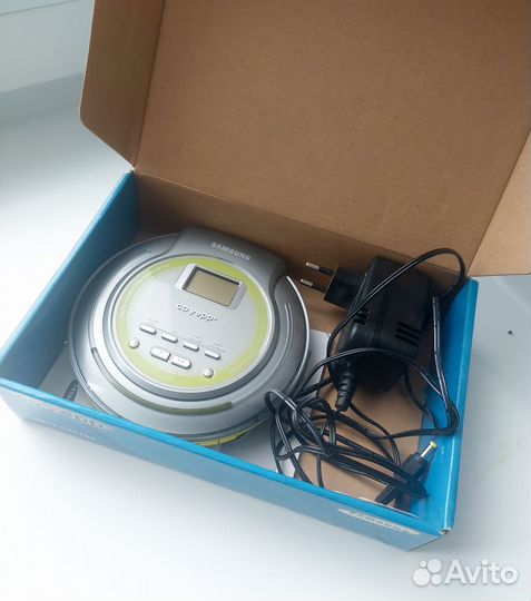 CD-плеер Samsung MCD-CM150