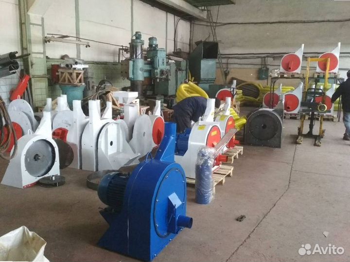 Зернодробилка пневматическая в наличии