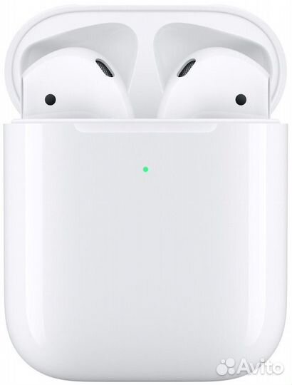 Apple AirPods, with Wireless Charging Case