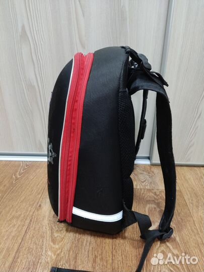 Школьный рюкзак