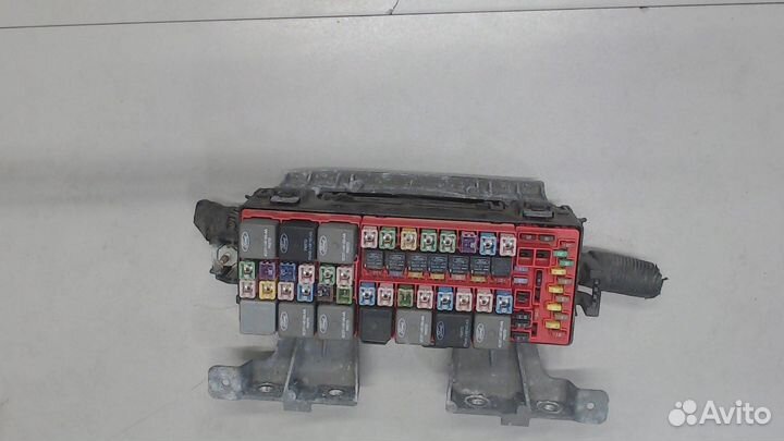 Блок предохранителей Lincoln Navigator, 2007