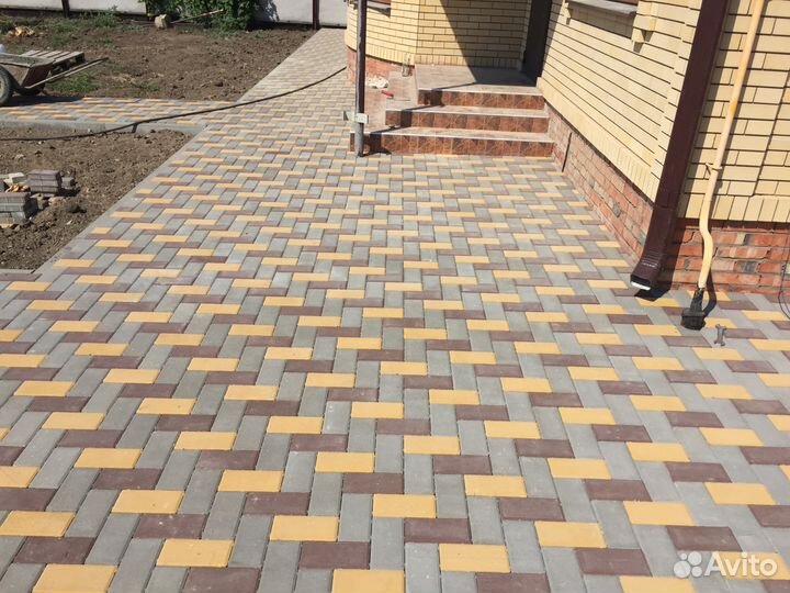 Укладка тротуарной плитки