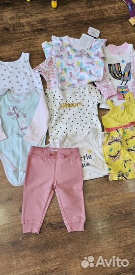 Одежда для девочек с 74размера до 1,5 года