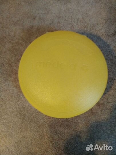 Накладки на грудь medela