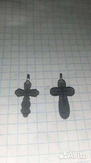 Серебряные крестики
