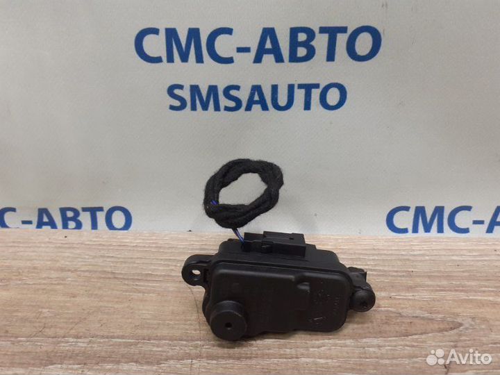 Замок лючка бензобака Audi A6 C7 3.0TD