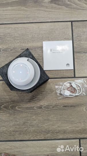 Блютуз колонка huawei am08