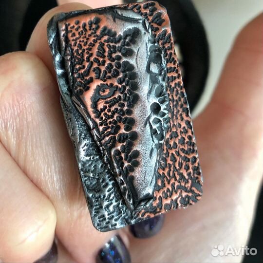 Крупное кольцо