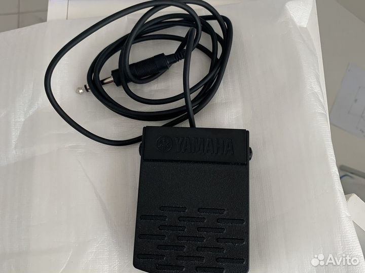 Yamaha педаль