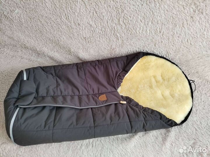 Конверт в коляску зимний меховой Christ