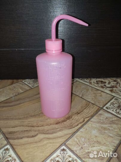 Бутылка для полива