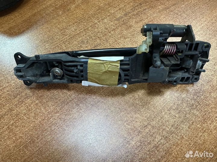 Ручка передней правой двери Toyota Corolla E150