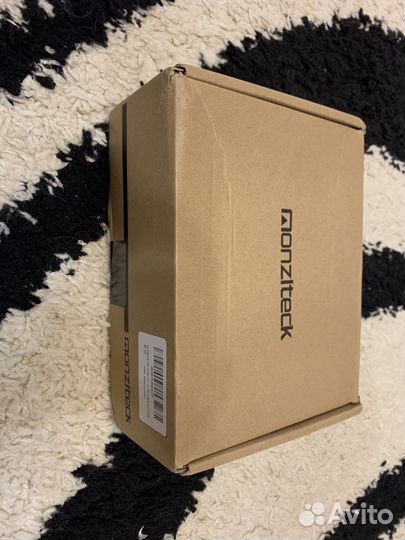 Настольный держатель для PlayStation 5