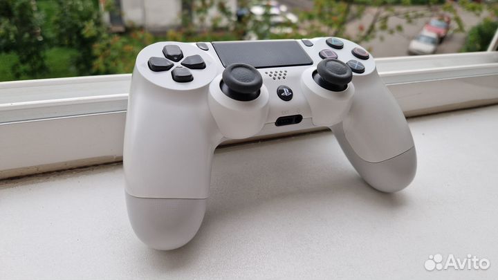 Dualshock 4 v2 оригинал