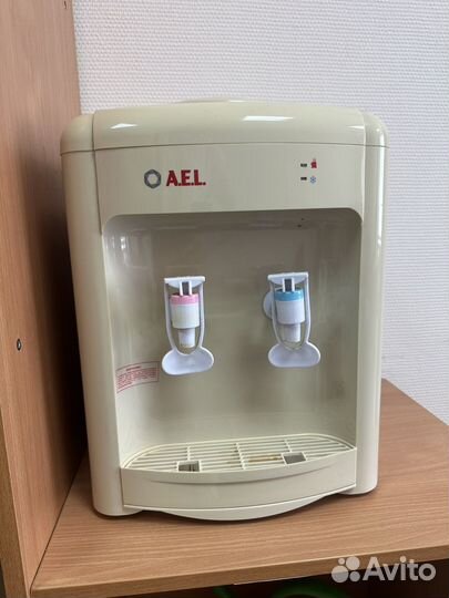 Кулер для воды