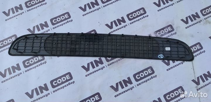 Решётка задних динамиков Mercedes-Benz E-Class