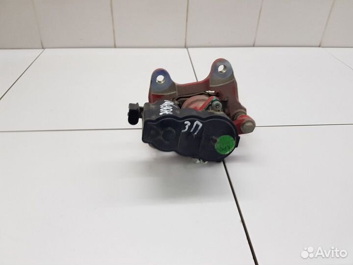 Суппорт задний правый (Geely Coolray)