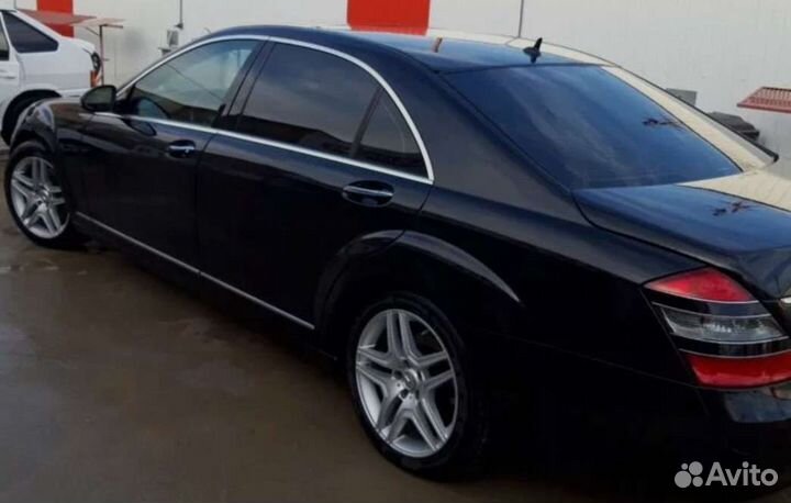 Аксессуары на Mercedes Benz w 221