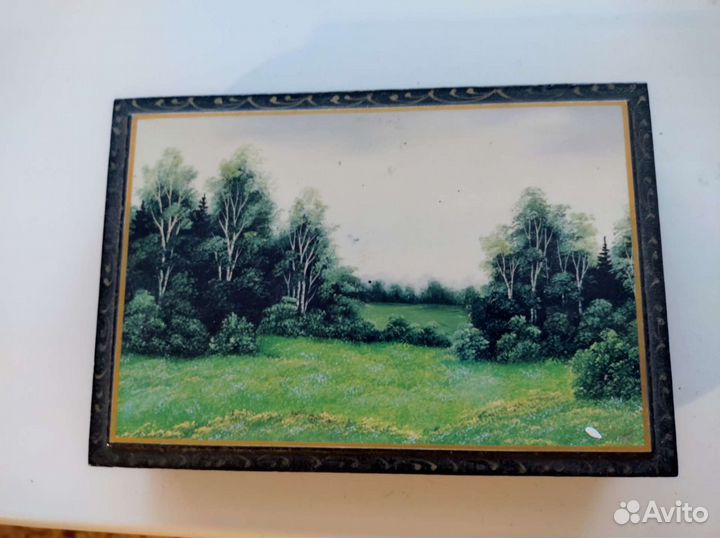 Шкатулка деревянная лакированная ретро