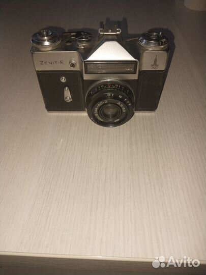 Пленочный фотоаппарат зенит-Е