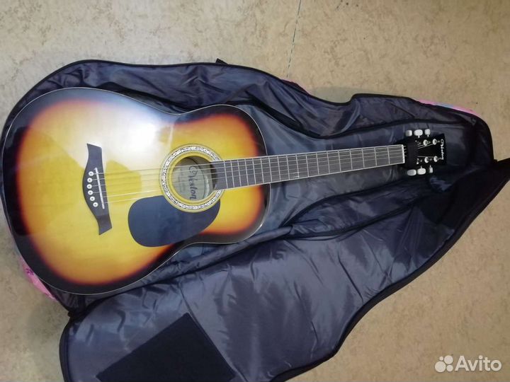 Акустическая гитара 1/4