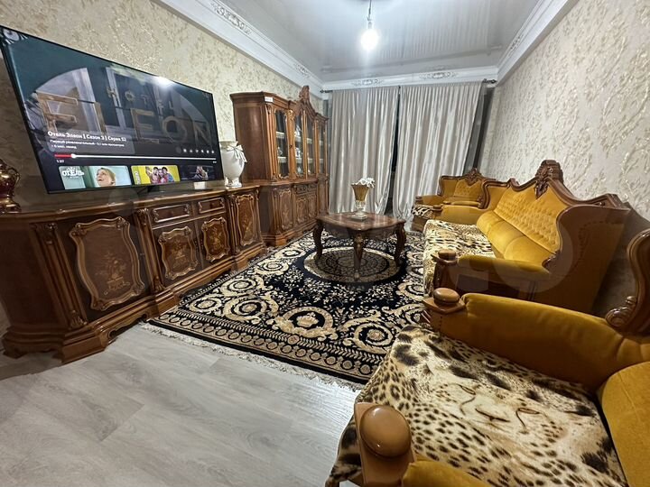 3-к. квартира, 100 м², 9/9 эт.