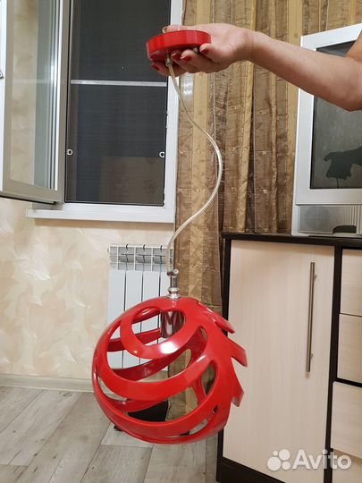 Новая, не подошла к интерьеру