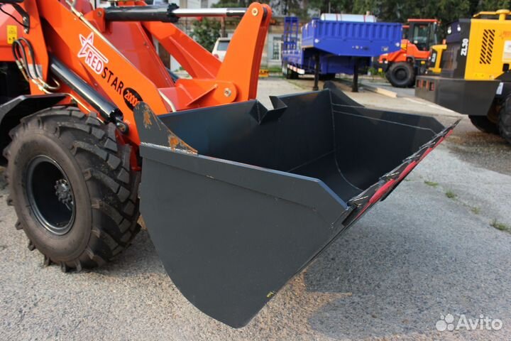 Фронтальный погрузчик Redstar 2000GT, 2023