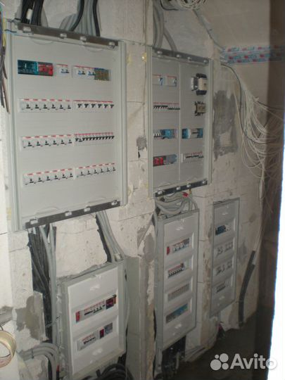 Электрик-профессионал