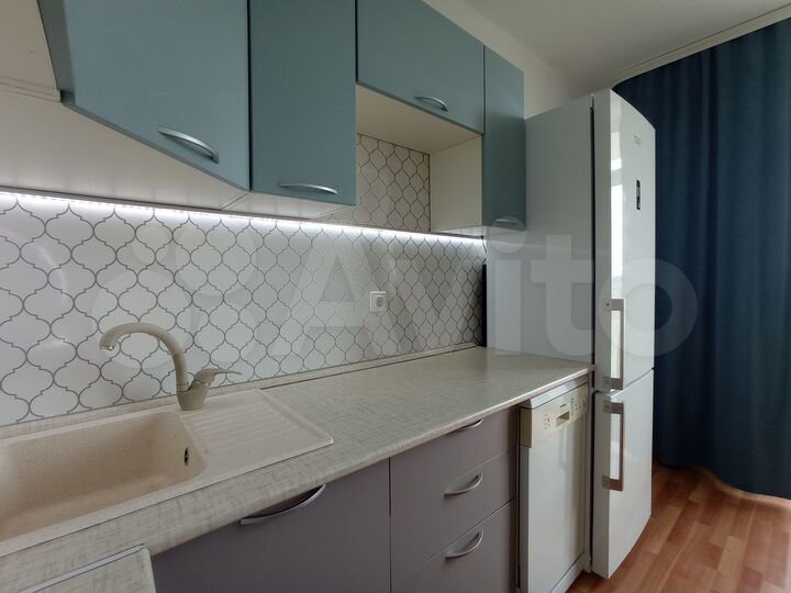 2-к. квартира, 60 м², 6/8 эт.