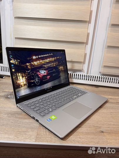 Современный Asis Pentium gold 6805/8/256/видик 2гб