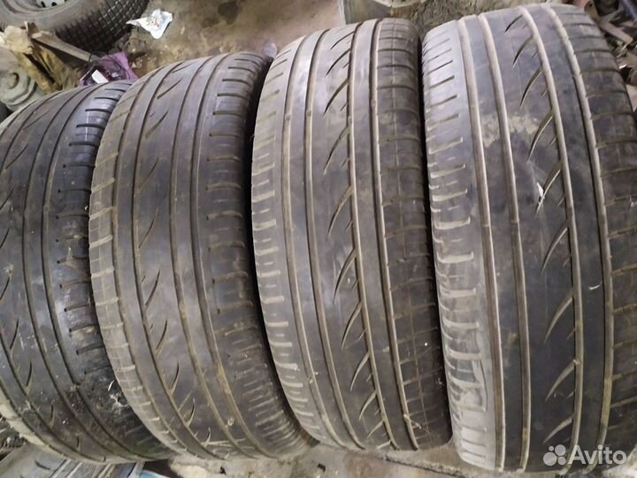 Continental CrossContact LX 235/65 R17