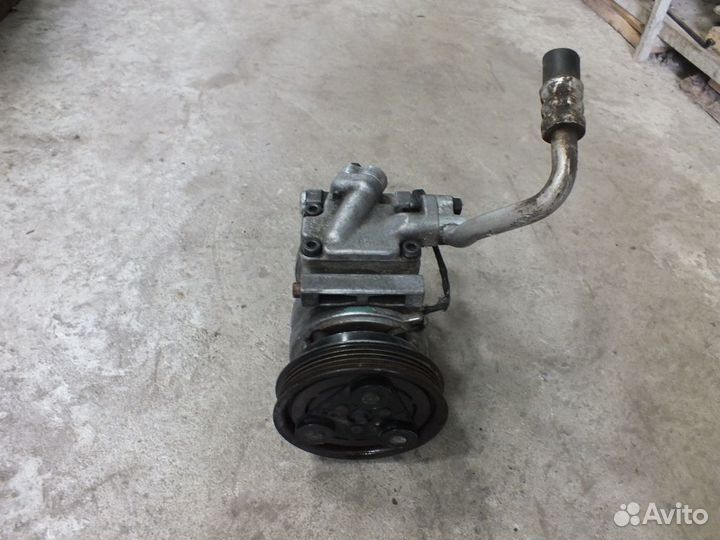 Компрессор Hyundai I10 G4LA 1.2L 977010X100