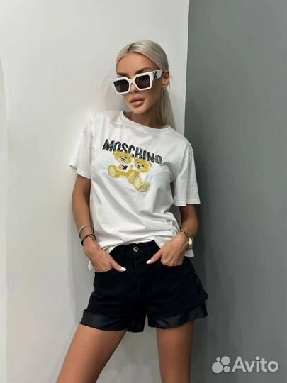 Moschino футболка s/m/l